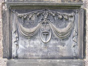 Hammerman Society of Paisley ornamented memorial stone, High Churchyard, Paisley